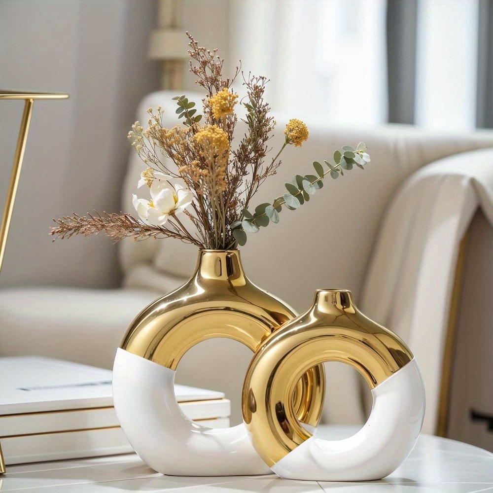 Set of 2 Black And Golden Circular Vases